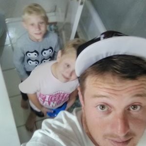 Meet your Posher, Adam